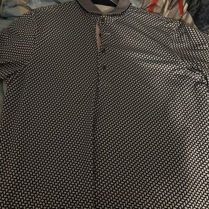 Greyson polo size medium